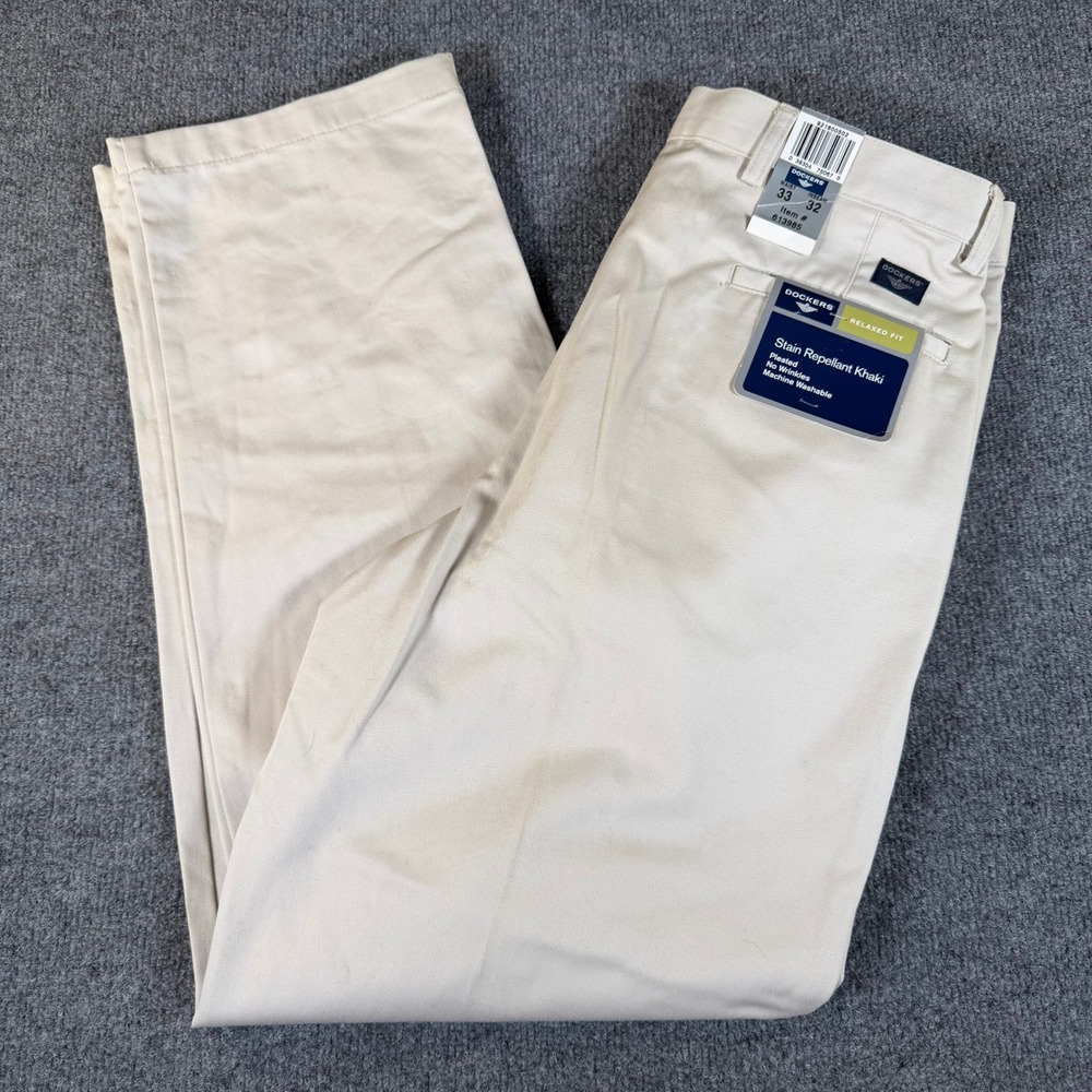 Dockers Mens 33x32 Relaxed Fit Pleated Stain Repellant Khaki Pants Beige #3775